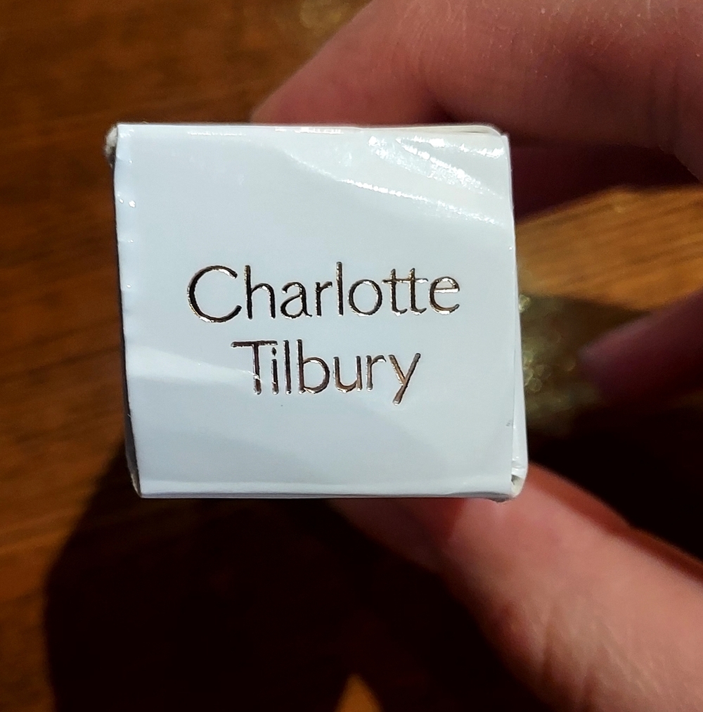 Charlotte Tibury Collagen Superfusion Facial Oil 8ml NIB - Picture 6 of 9